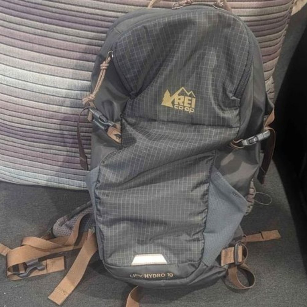 REI Link Hydro 10 Hydration Backpack